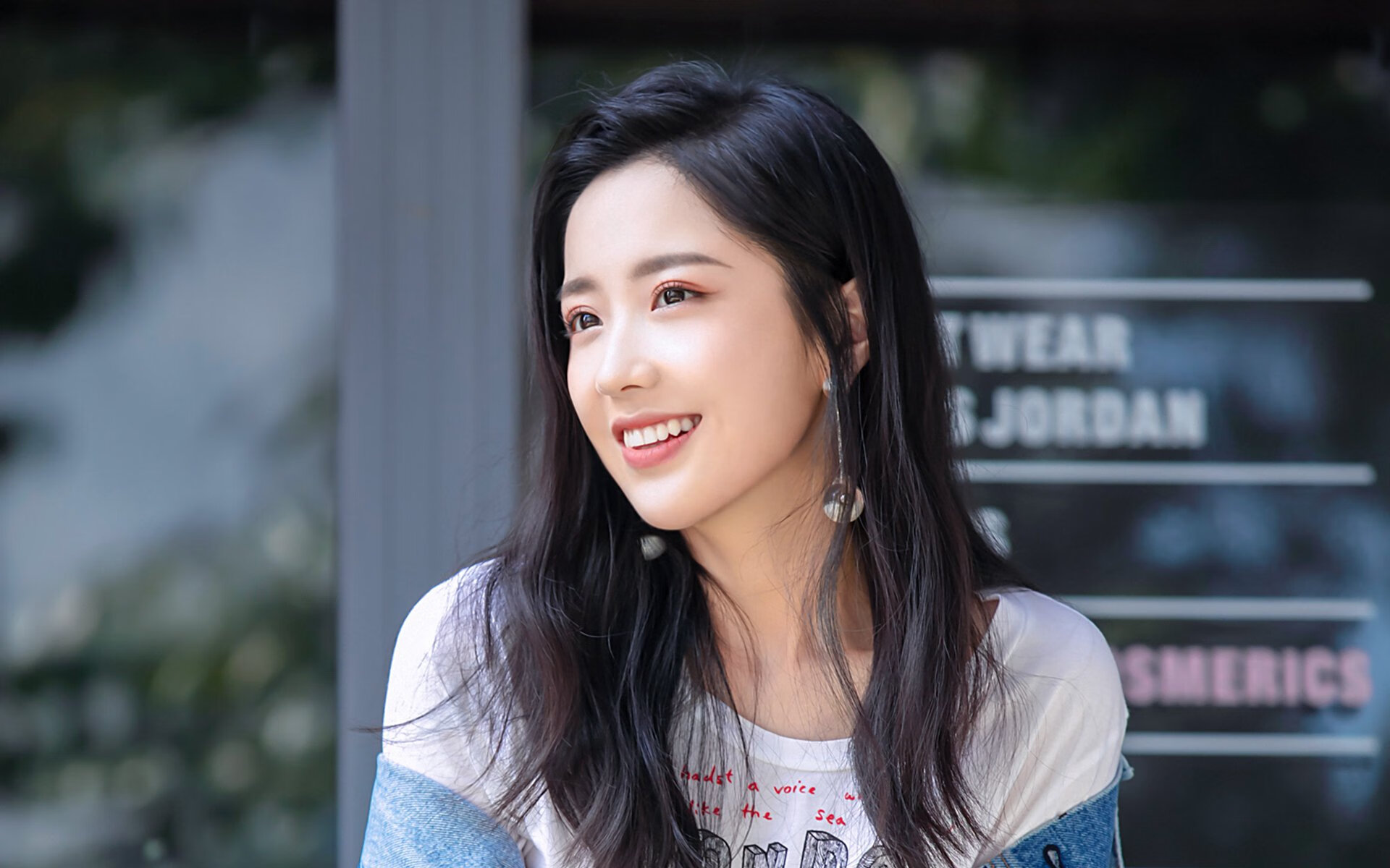 体育新闻中心参与体育数字版权国际合作项目，体育新闻版面