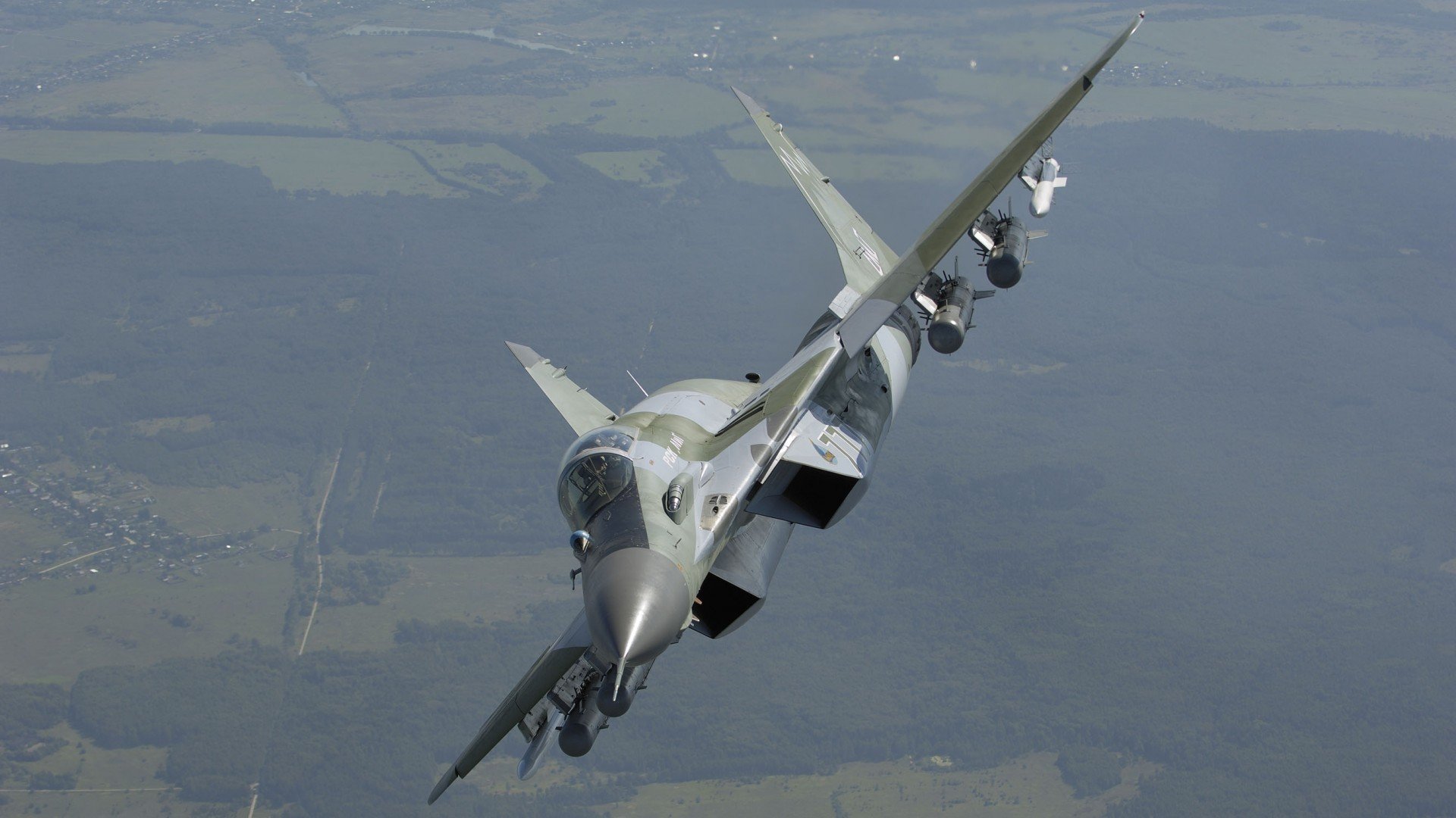 沃尔夫斯堡快速推进撬动对方防线漏洞，沃尔夫斯堡市