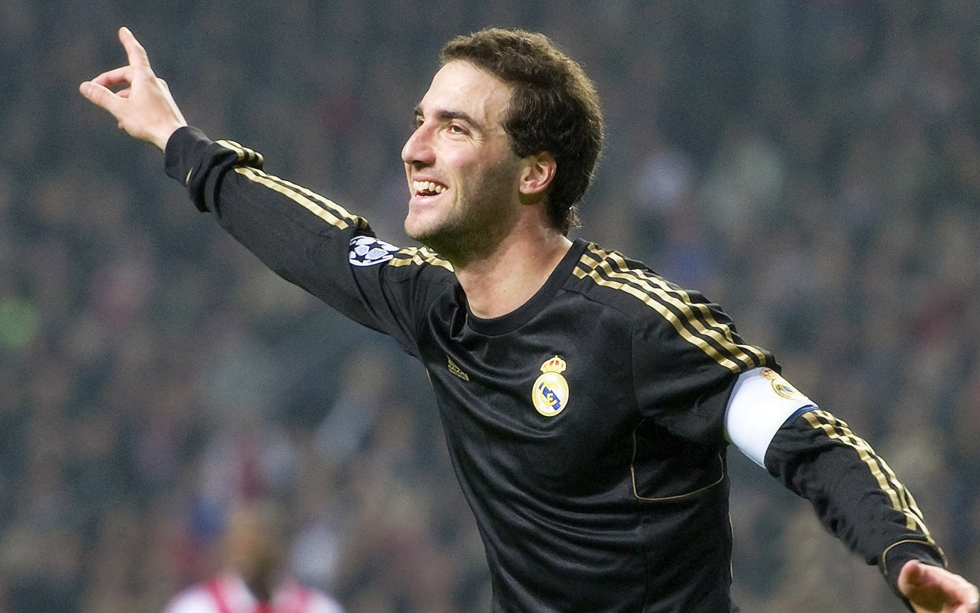 塞内加尔马术协会与非洲马术协会开展技术援助项目，提升当地水平。